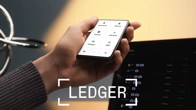 Ledger Stax
