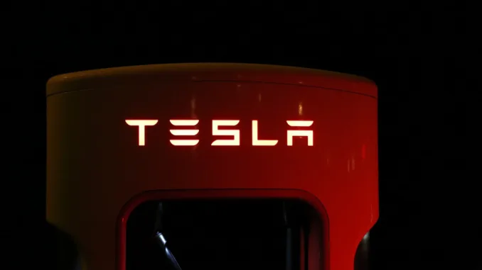 tesla aktie