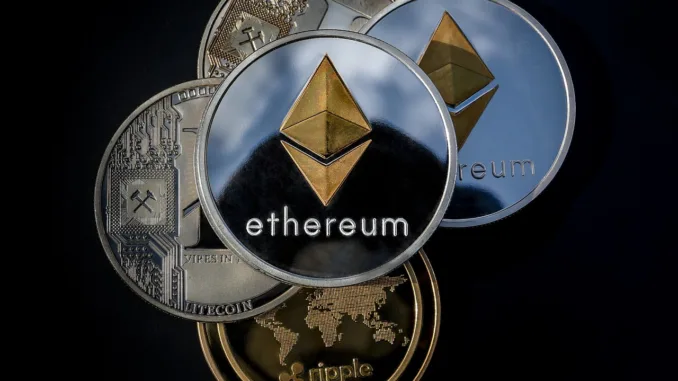 cryptocurrency-g591e4f854_1280