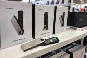 Ledger Hack Update, Starknet stimmt über Ethereum ab — Block-Builders Briefing